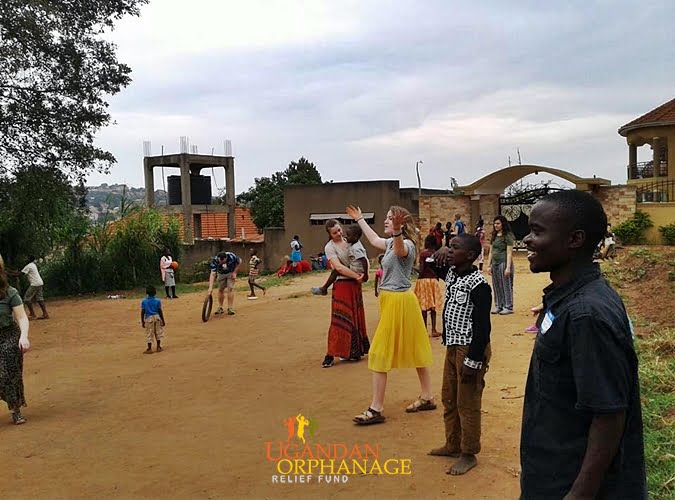 29571386_1227485350715392_6414844150082769855_n